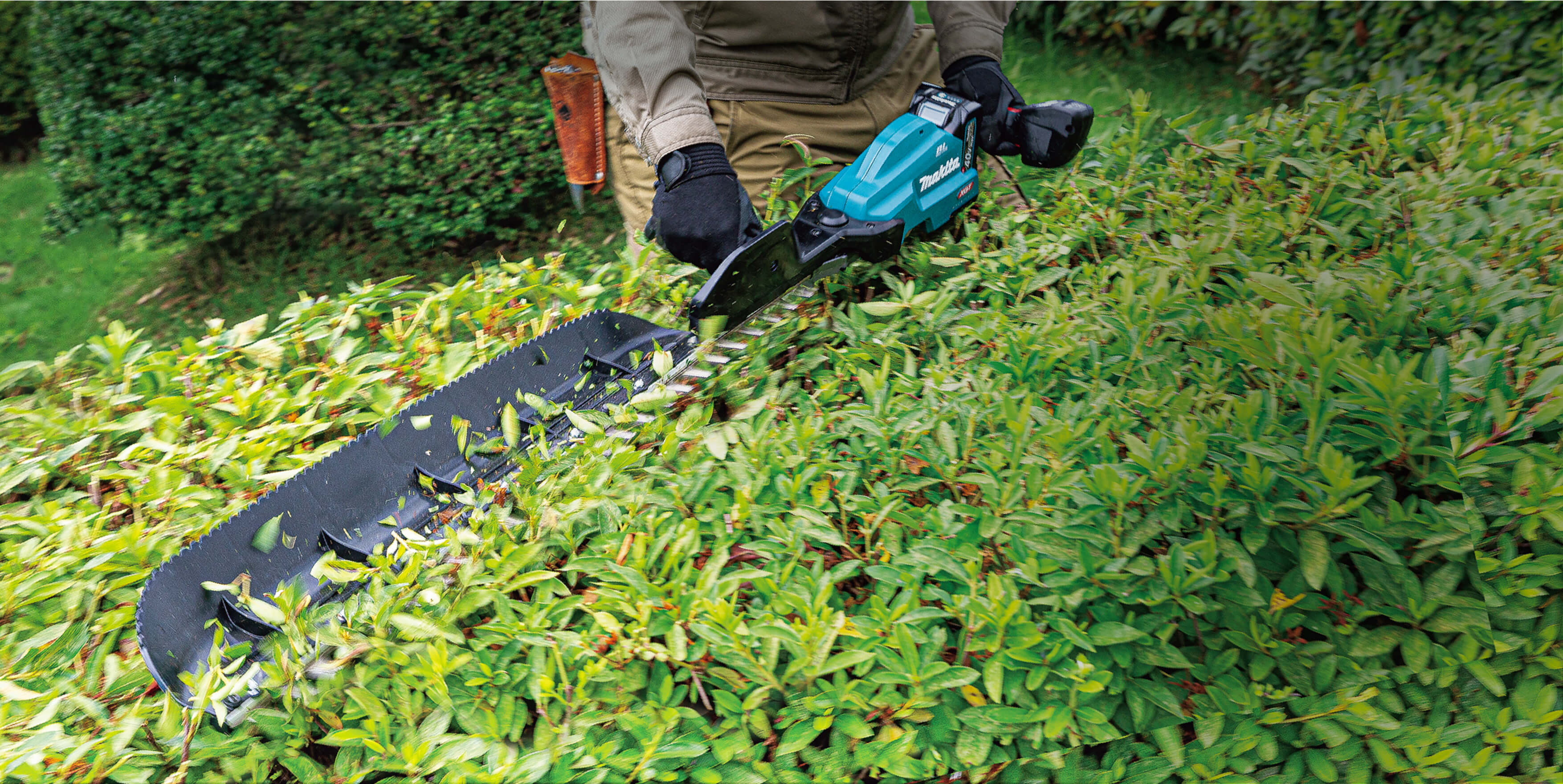 充電式ヘッジトリマ