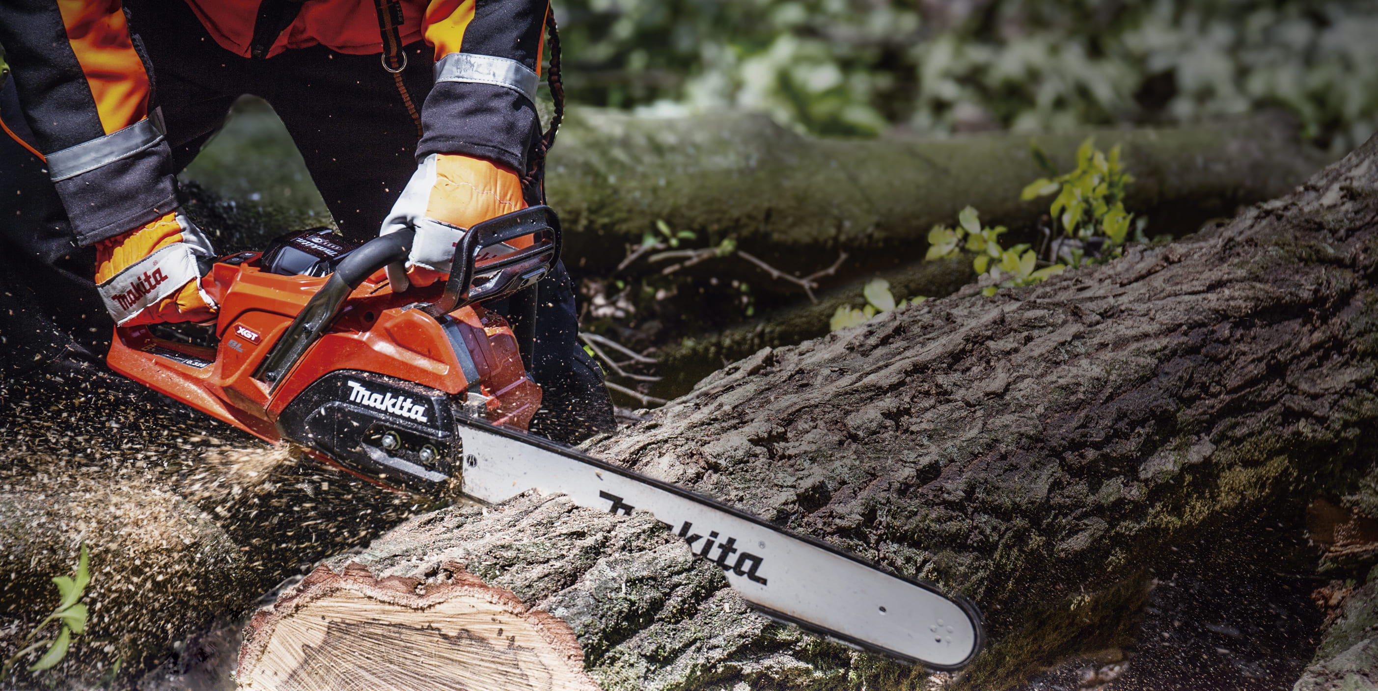 充電式チェンソー